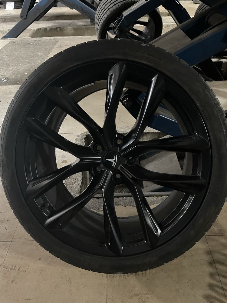 Jantes Tesla - Arachnid 21"