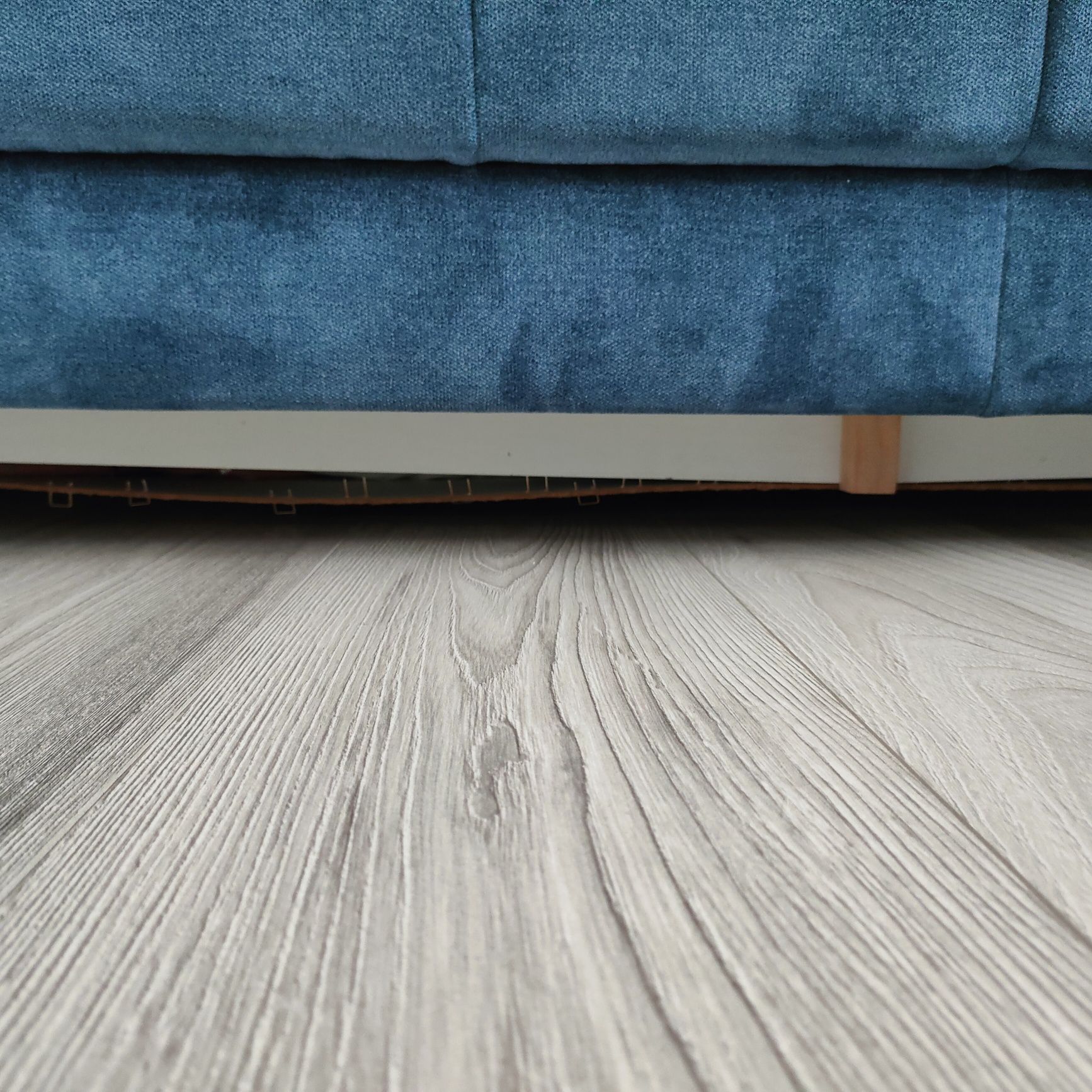 Sofa granatowa rozkładana 140/200