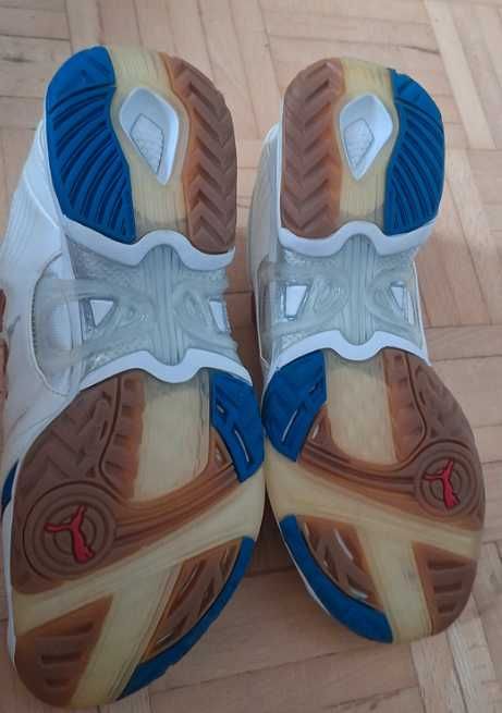 Buty Puma 37    .