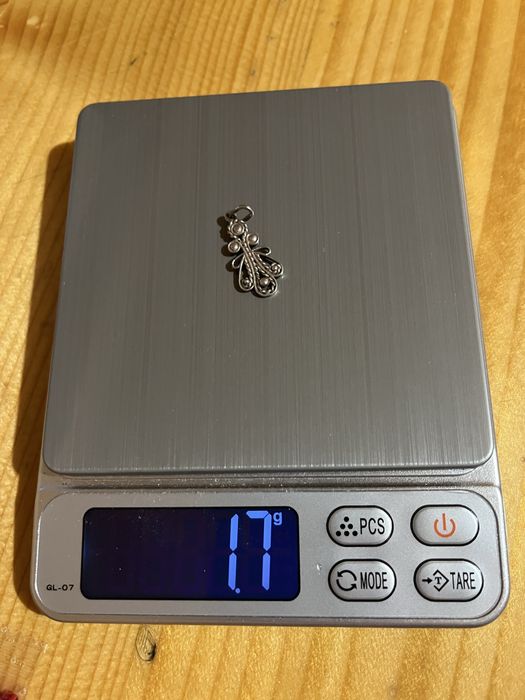 Срібна підвіска жіноча