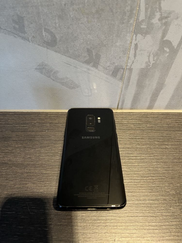 Samsung  S9plus.