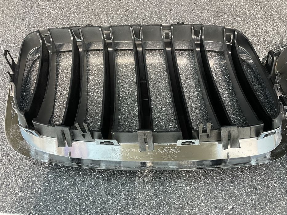 Решітка ноздрі  бмв е70, е71