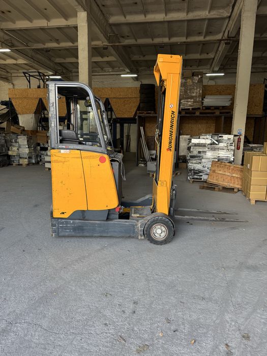 Навантажувач Штабелер-Річтрак Junghenrich