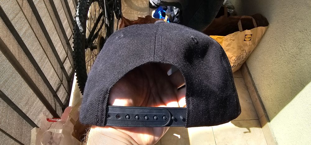 H Czapka z daszkiem męska rozmiar 58 stan bardzo dobry