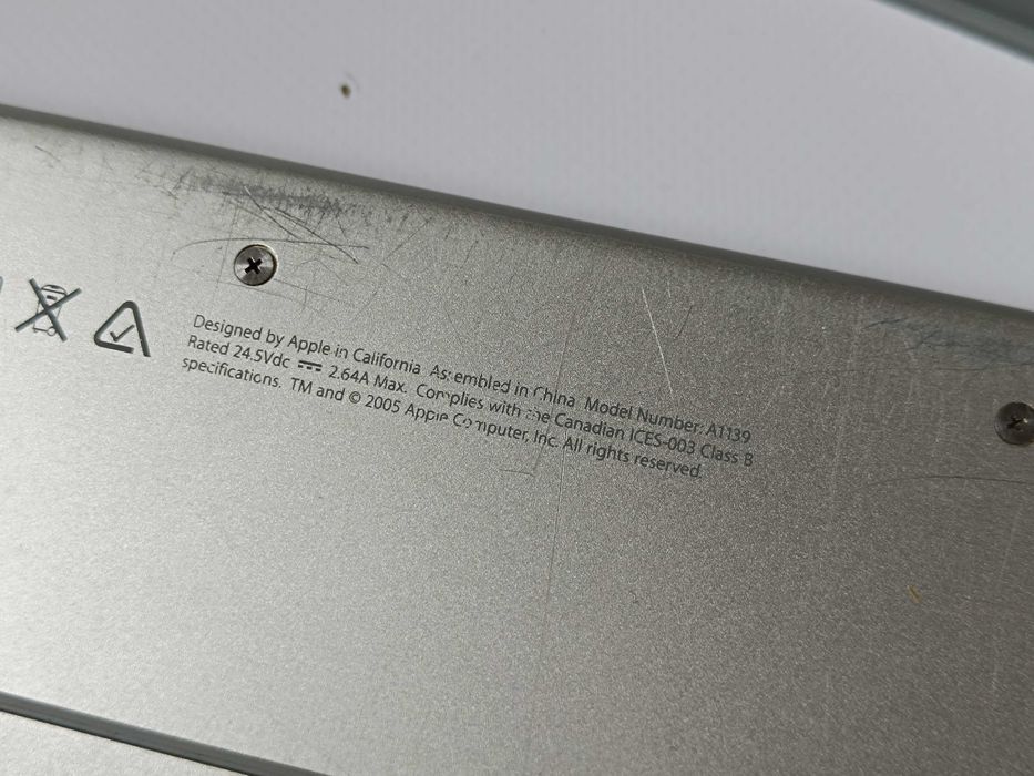 Ноутбук компьютер Apple Powerbook G4 17 inch
