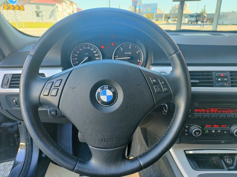 BMW 318d Touring