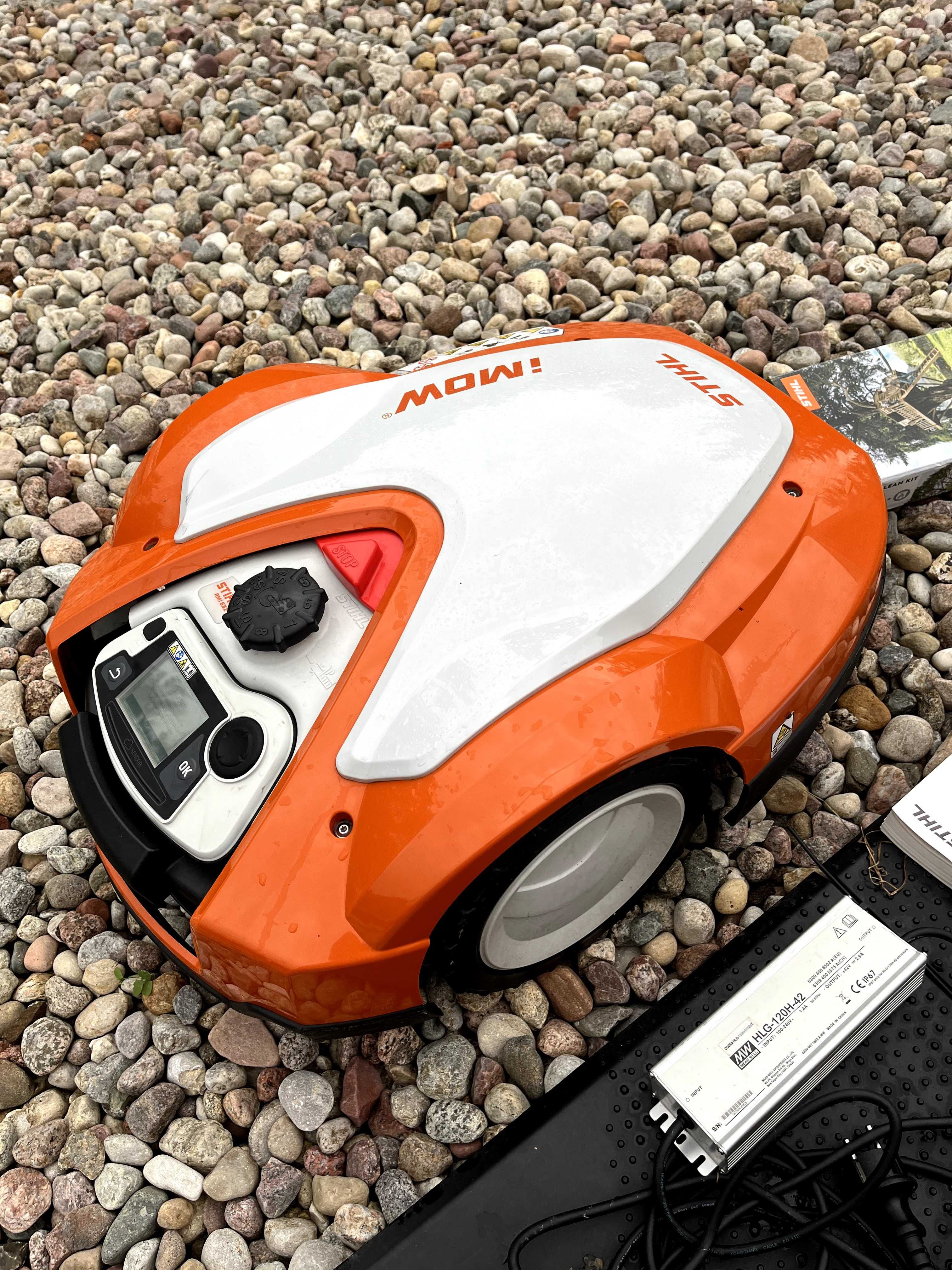 Robot koszący STIHL iMOW RMI 632 + stacja + zasilanie + gratisy stihl