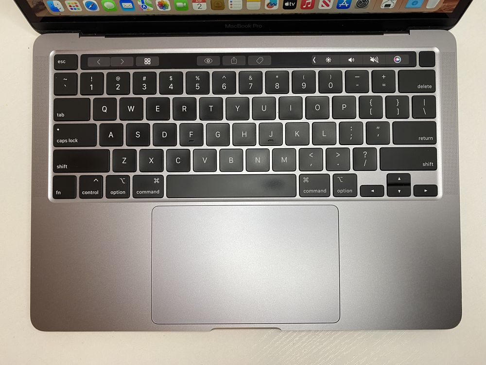 Macbook Pro 13 2020 i5/16/500/140 циклов в идеале