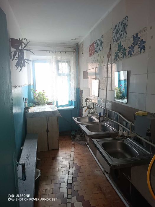 Продаж кімнати в гуртожитку на Київській
