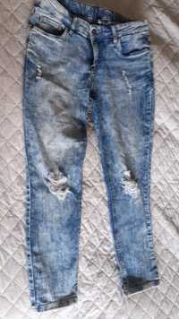 Spodnie wycierane z dziurami Boyfrend 40, jeansy z dziurami