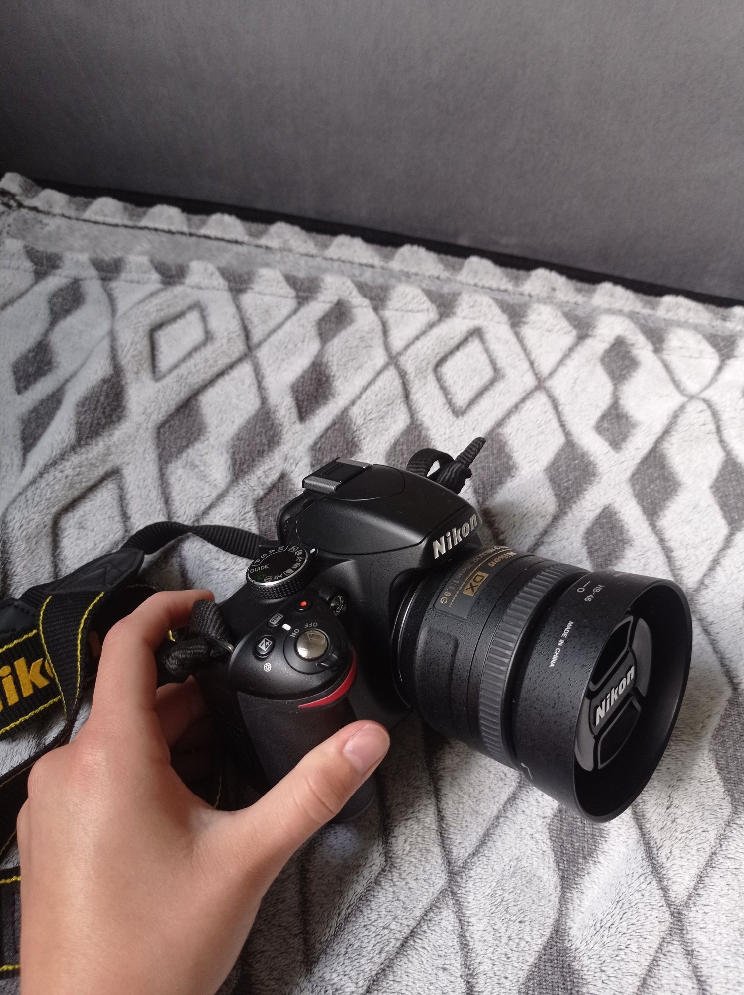 Aparat lustrzanka Nikon D3200 dwa obiektywy AF-S nikkor 35mm 18-55mm