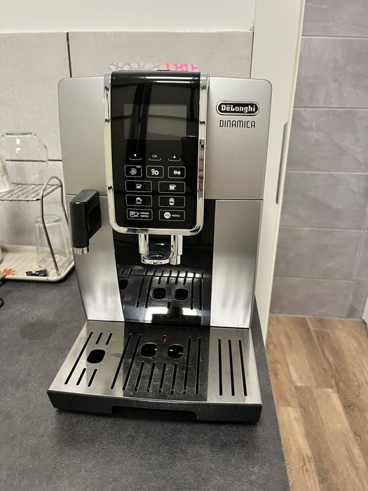 Ekspres DeLonghi Dinamica ecam.350.35 uszkodzony