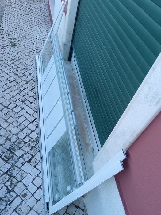 Cabine duche impecável