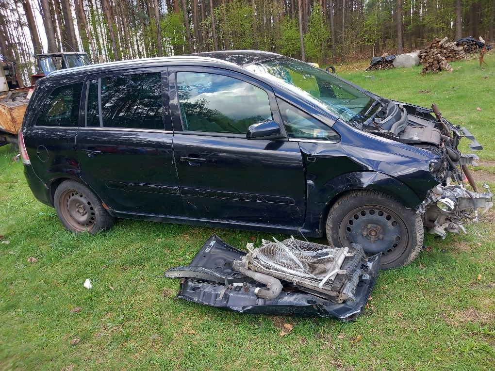 Opel Zafira B 1.9 CDTI 150km  SPORT 2007 części