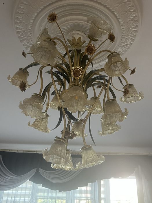 Люстра вінтажна.