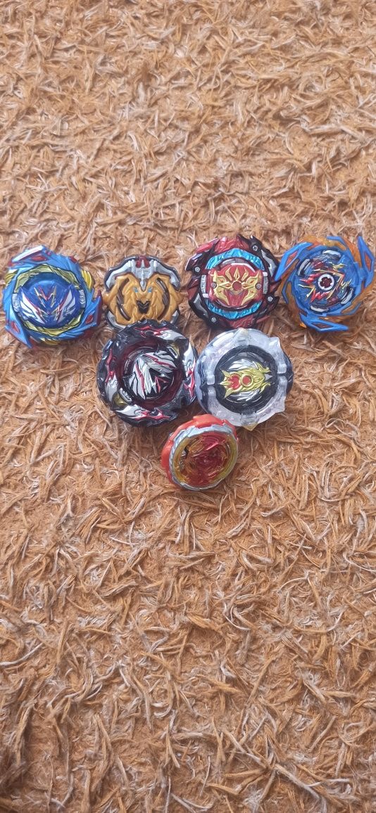 Beyblade+hasbro area+wyrzutnia