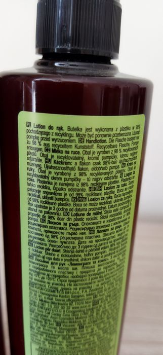 Avon Senses Essence zestaw mydło w płynie i lotion do rąk