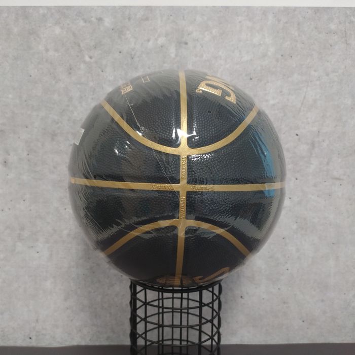 Высококачественный Баскетбольный Мяч SPALDING CUBA №7 PU ЧЕРНЫЙ