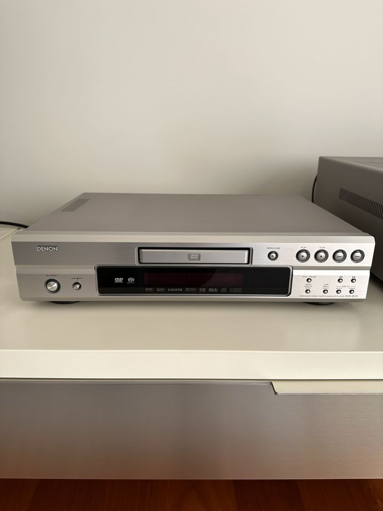 Amplificador Denon AVR-3806 e DVD 2910