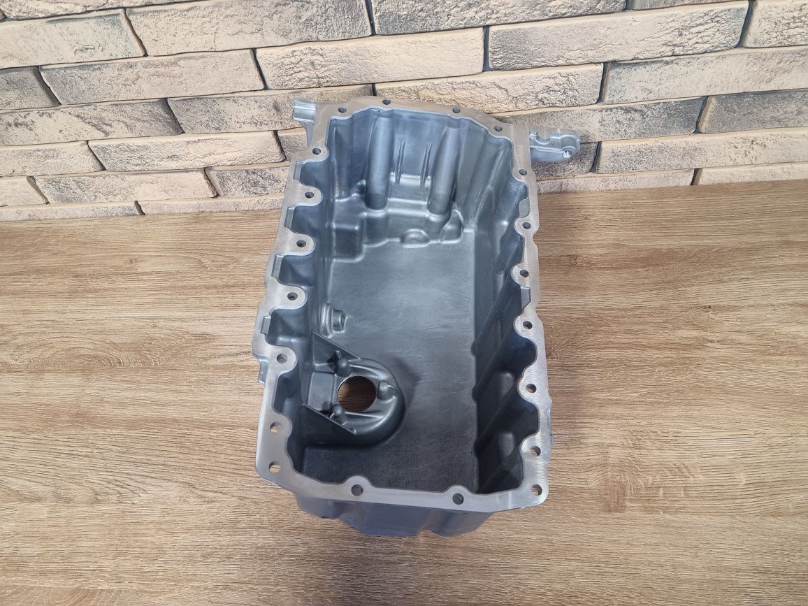 04L103603AC Піддон двигуна мотора двигателя Volkswagen Crafter 2 Крафт