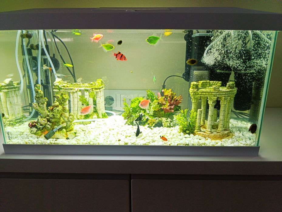 Продам новенький акваріум