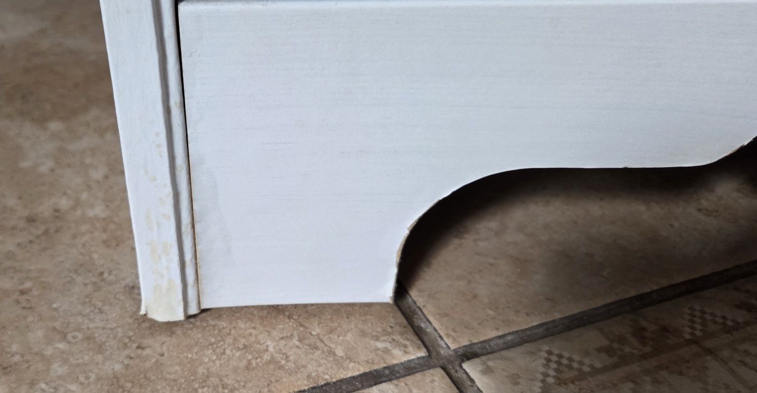 Szafeczka nocna Ikea