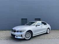 BMW 330 e Line Luxury Auto