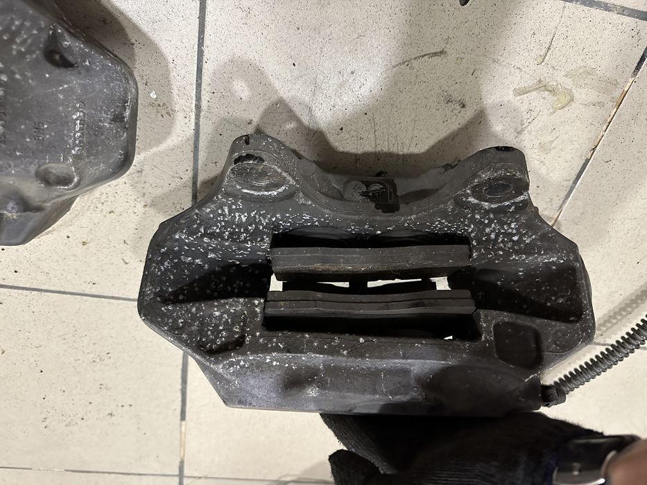 Супорта touareg fl nf супорта туарег BREMBO