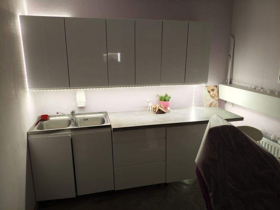 Meble kuchenne zestaw.