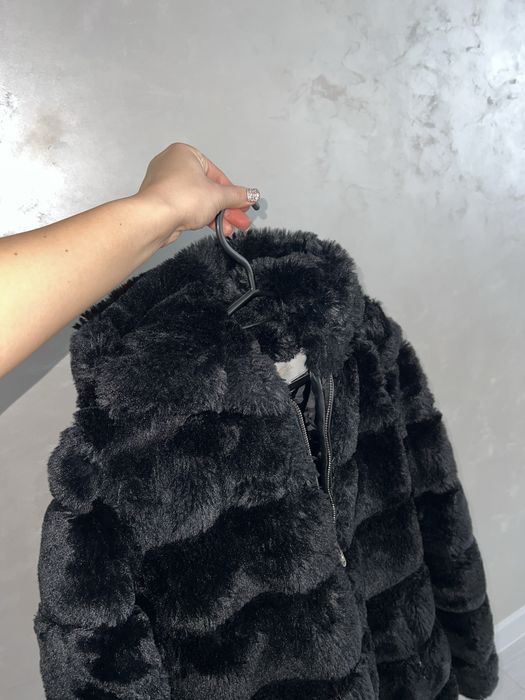 Шуба б/у в хорошому стані