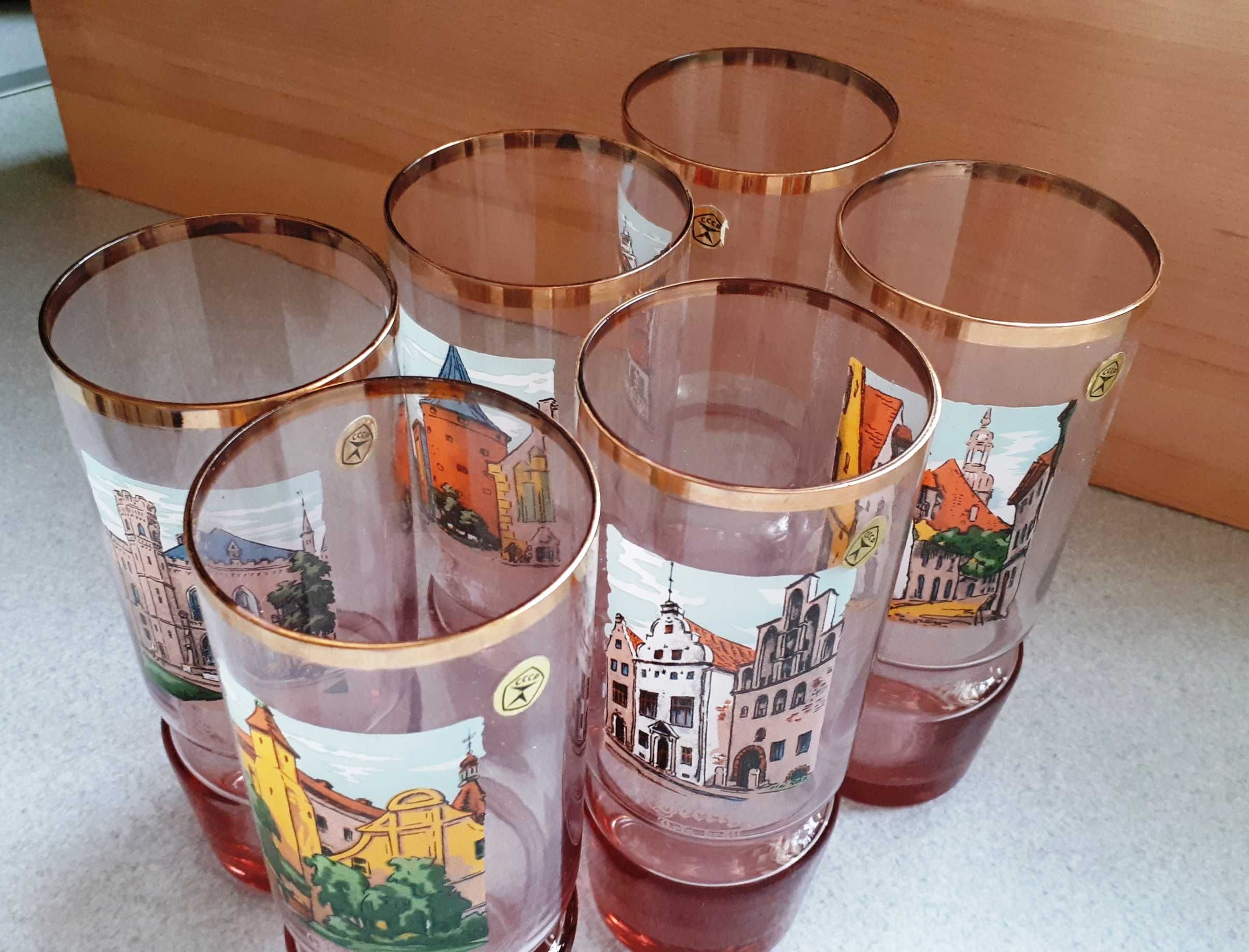 szklanki łotewskie Ryga szkło rozalinowe vintage