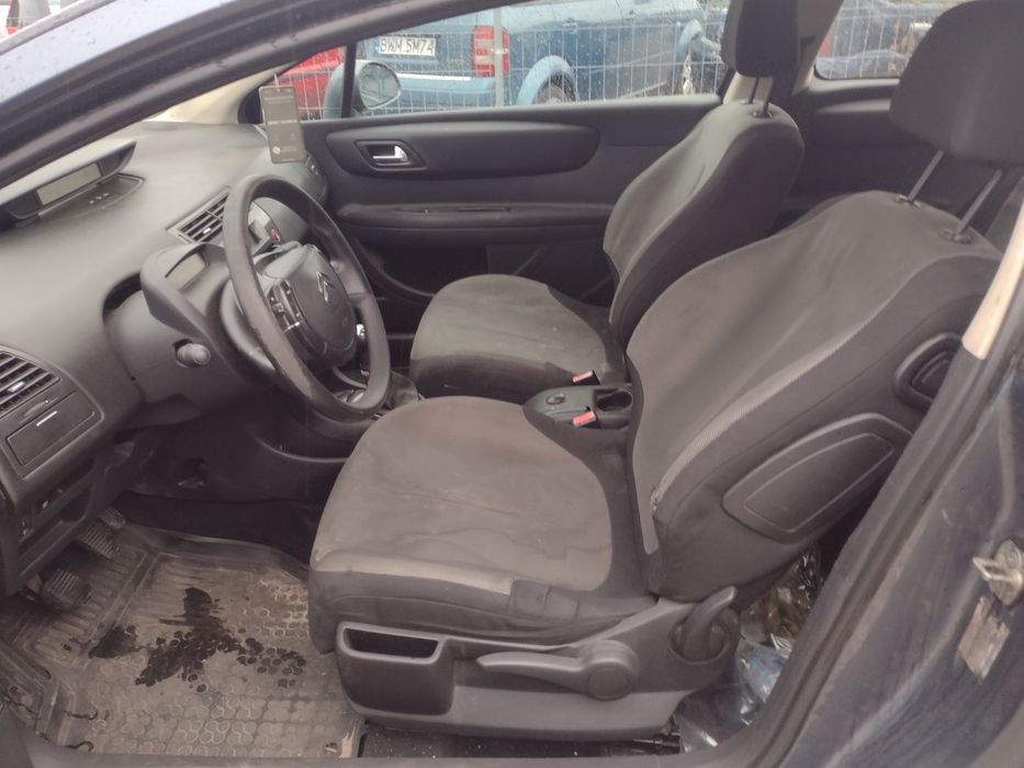 Citroen C4 Coupe 1.6 Benzyna I rej 2005 Rok