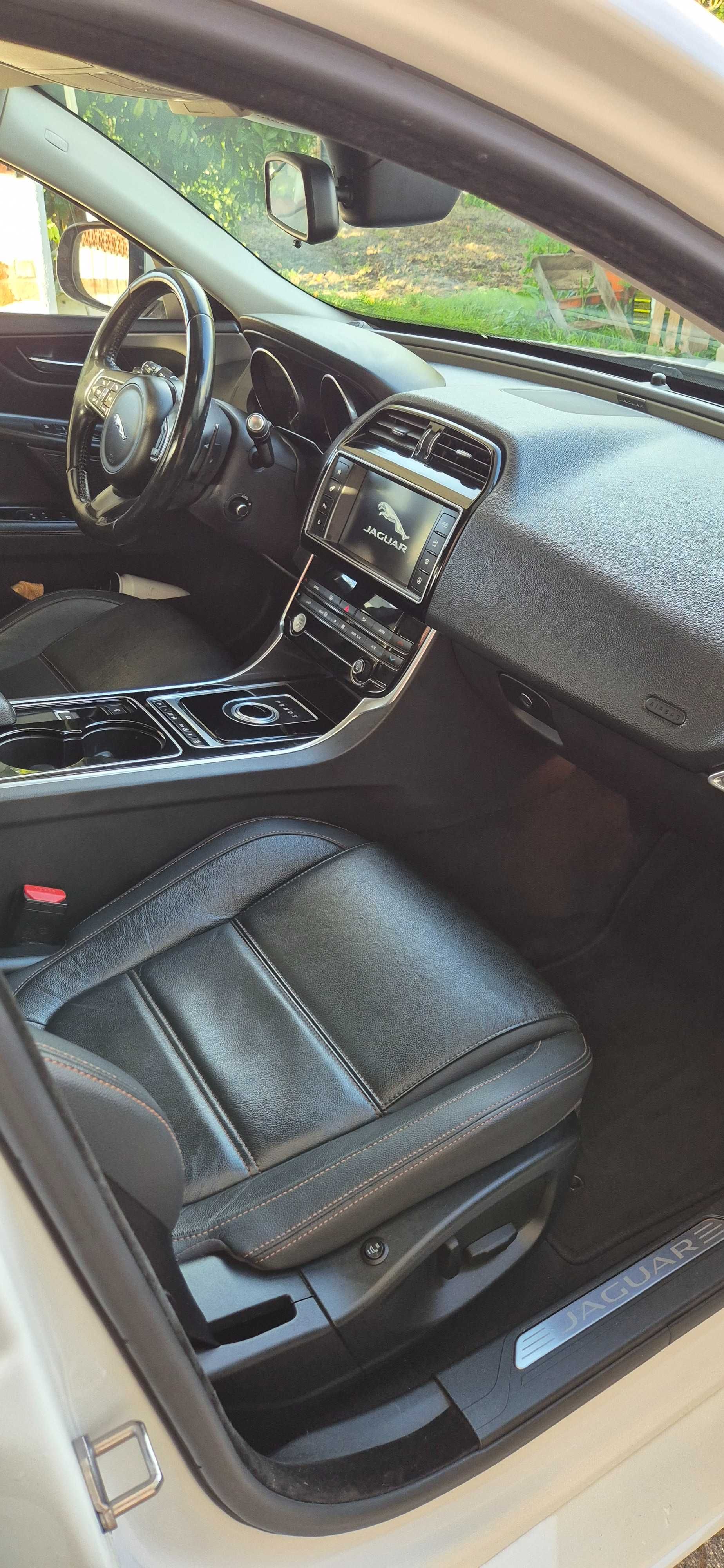 Jaguar XE Portfolio 2015