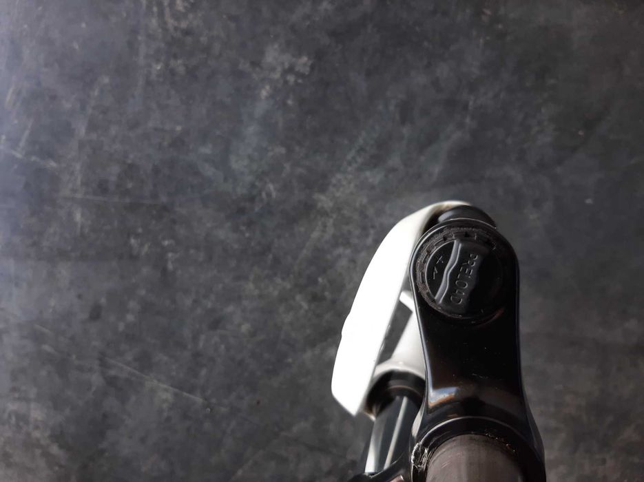 Suspensão SUNTOUR roda 29