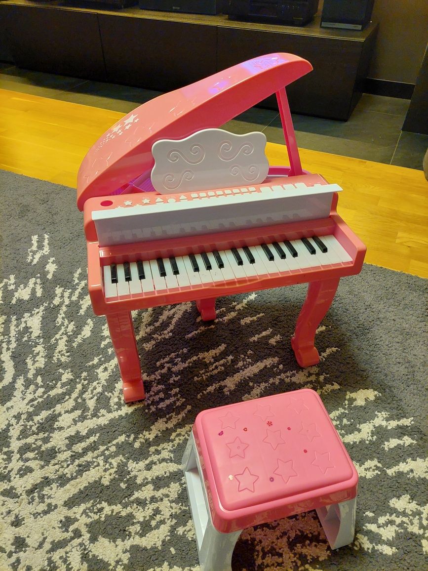 Fortepian elektroniczny dla dziecka