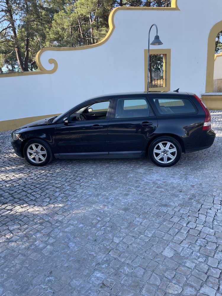Volvo V50 2.0 D 136 cv  (rigorosamente impecável)