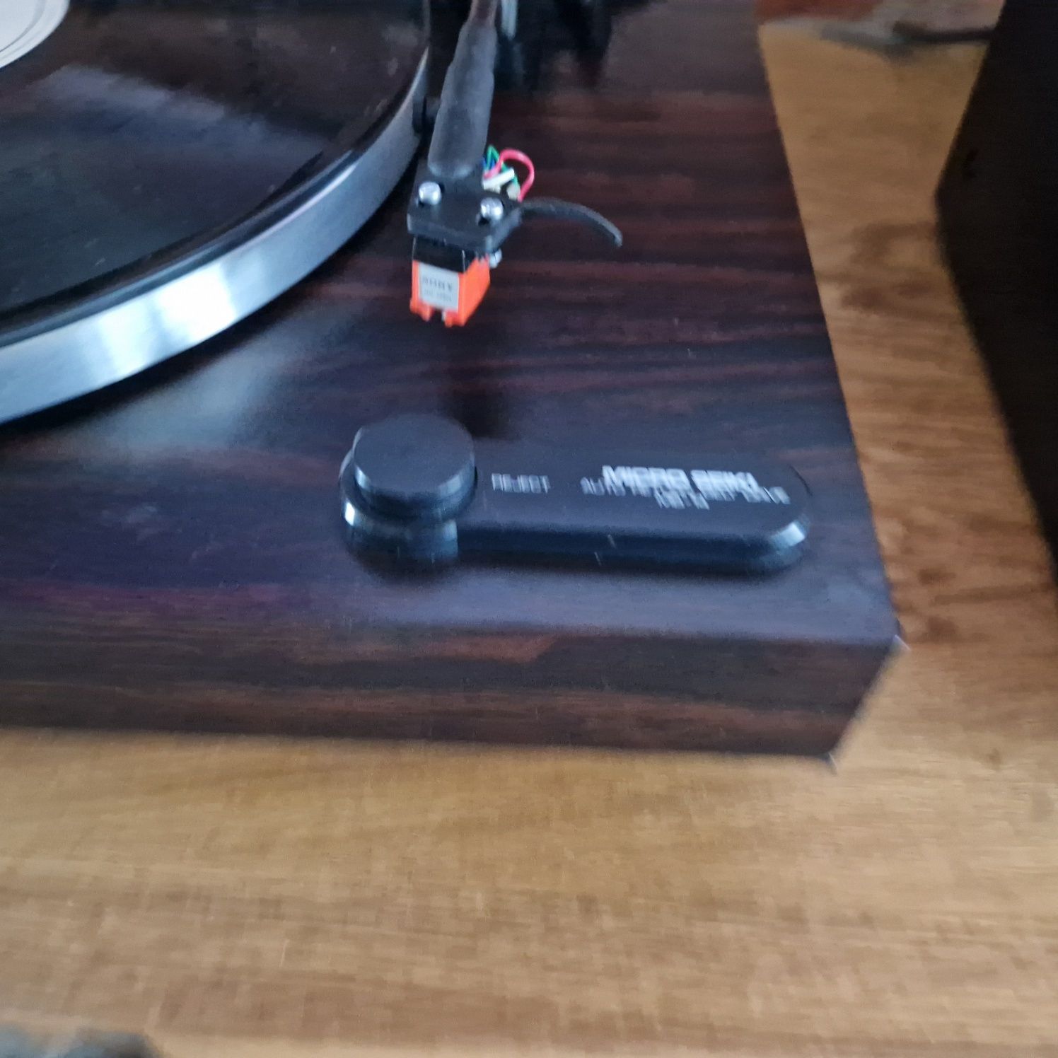 Gramofon Micro seiki MB-14