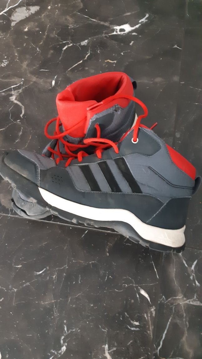 Buty adidas trecking