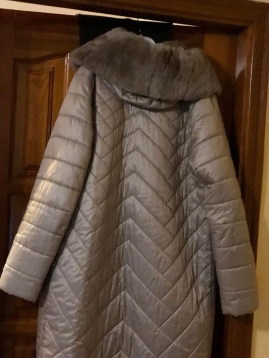 Зимовий плащ 52 розмір Ідеальний стан Верблюжа шерсть