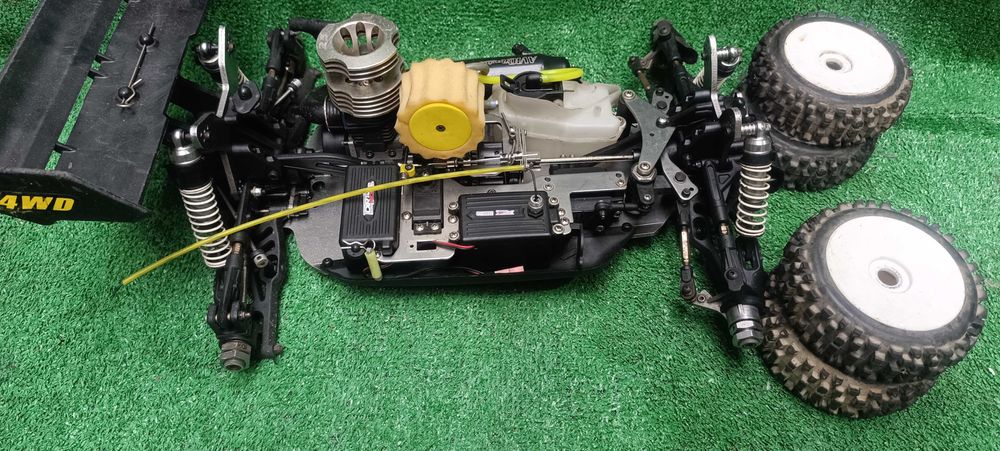 Carinho buggy RC 1/8