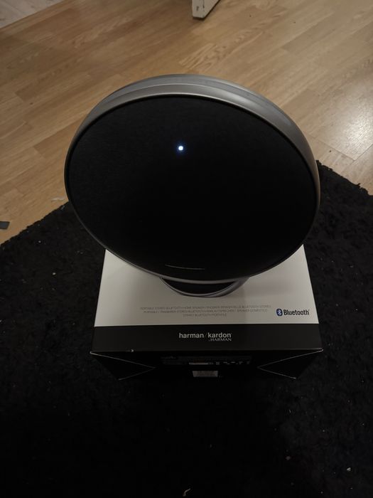 Harman Kardon Onyx Studio 9