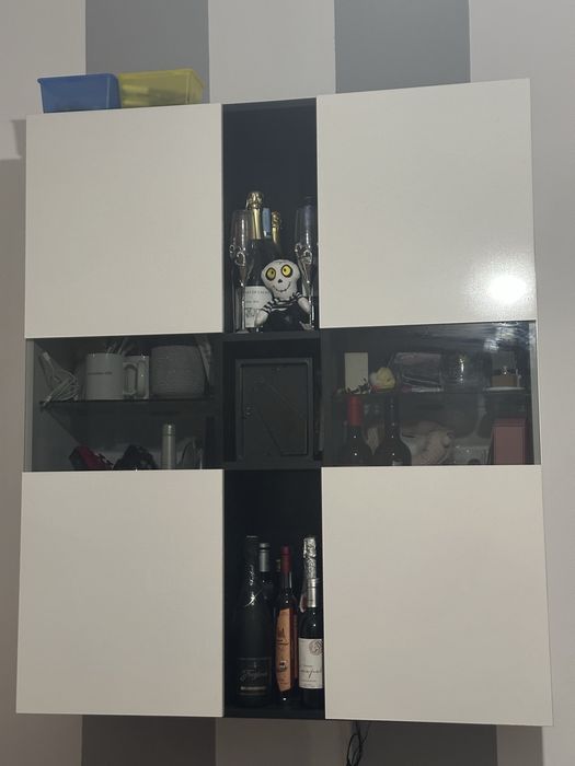 Móvel TV com estante e prateleira com luzes