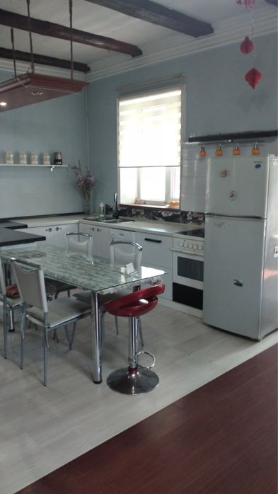 Здам будинок подобово