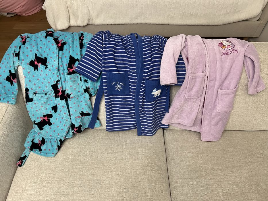 Szlafroki dziewczece 110/116