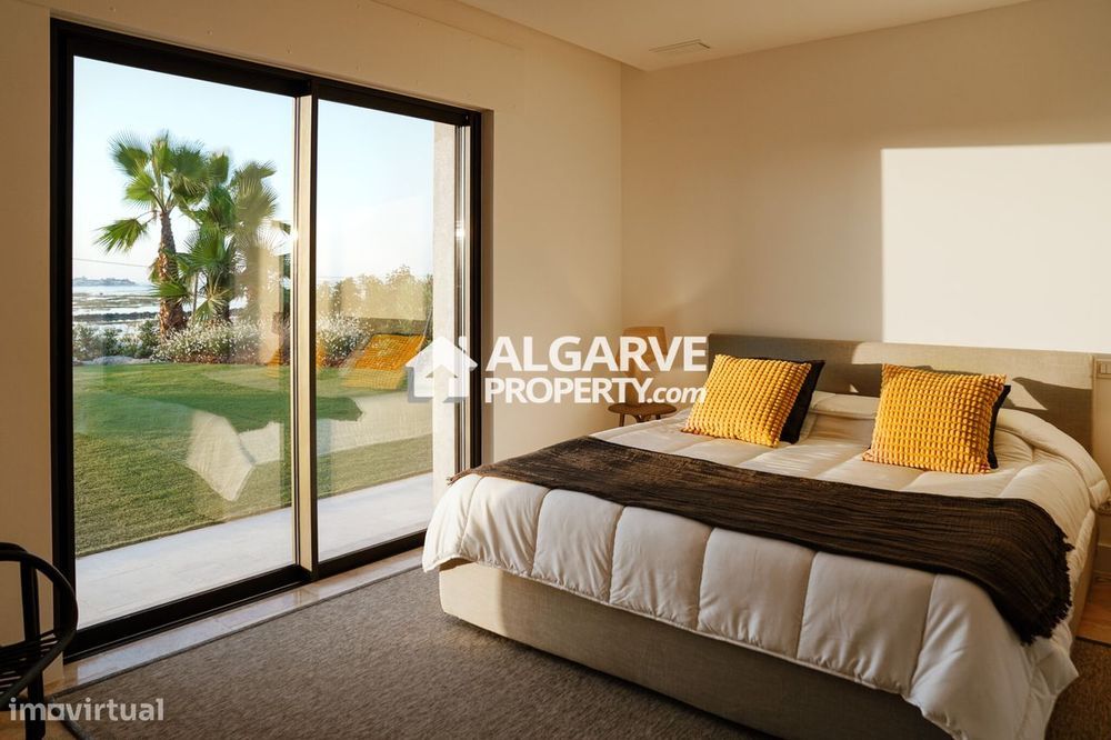 Moradia T4 na Premier Private Villa Resort em Faro