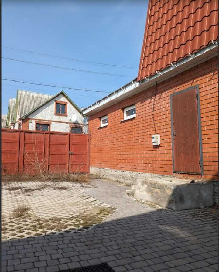 Будинок автономний 240м.кв., в Харкові район Ледного тихе місто! SE