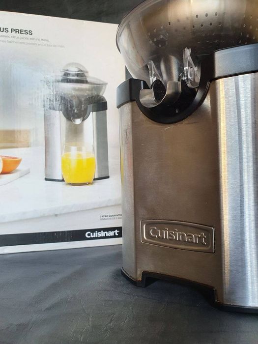 Цитруспресс / соковижималка cuisinart ccj210e