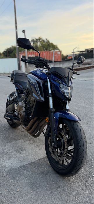 Honda cb650f vendo ou troco