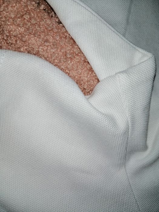 Nowa Reserved Strukturalna Koszulka bluzka t-shirt Regular. Z haftem.