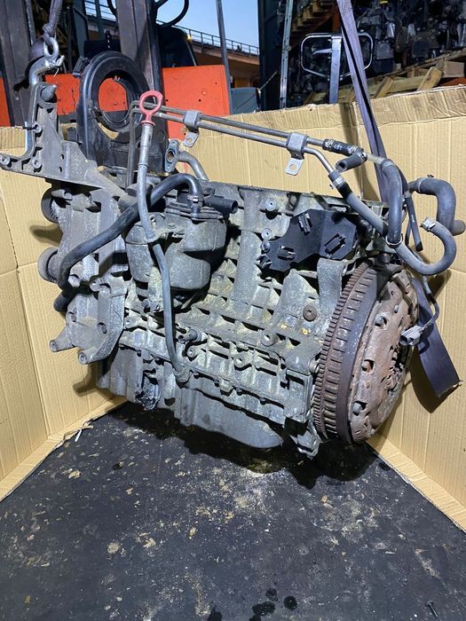 M182 Motor Para Peças Volvo V70 2.4 T5 De 2004 Ref- D5244T